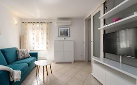 Degrassi Square Studio Apartments